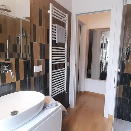 아파트 Rooftop View 시타델라피에베