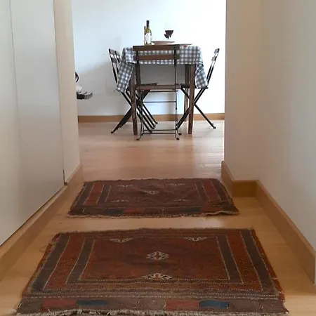 아파트 Rooftop View